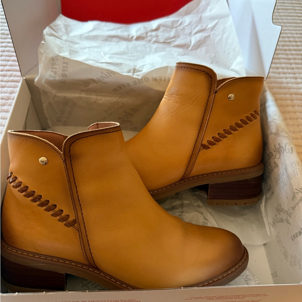 PIKOLINOS Medina Leather Ankle Boots - Picture 8 of 9